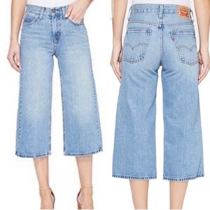 Levi’s Culotte Jeans Cropped Size 26